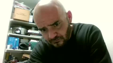 davidb510suckme online show from April 29, 2026, 8:07 am