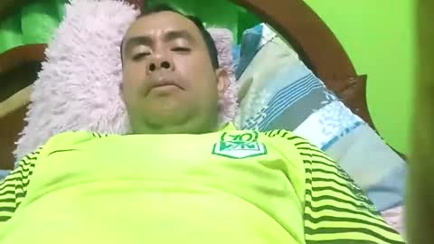 davidcamelo online show from April 16, 2026, 4:46 am