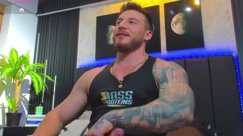 Snapshot of davidd_blake chatting on February 25, 2025, 6:03 am David Blakee online show from February 25, 2025, 6:03 am