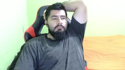 Snapshot of daviddelz chatting on December 16, 2024, 7:48 am David online show from December 16, 2024, 7:48 am