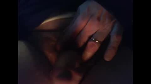 Snapshot of davidneedmore chatting on January 1, 2025, 10:11 am davidneedmore online show from January 1, 2025, 10:11 am