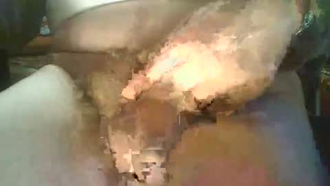 Snapshot of davidneedmore chatting on February 22, 2025, 10:42 pm davidneedmore online show from February 22, 2025, 10:42 pm