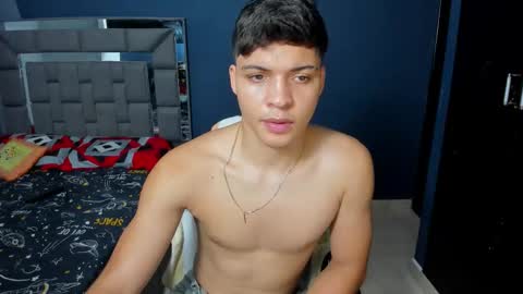 davidro030 online show from October 3, 2025, 1:24 am