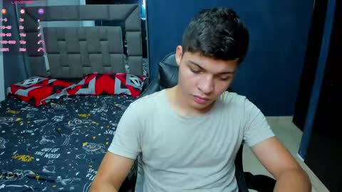 davidro030 online show from March 1, 2026, 3:52 am