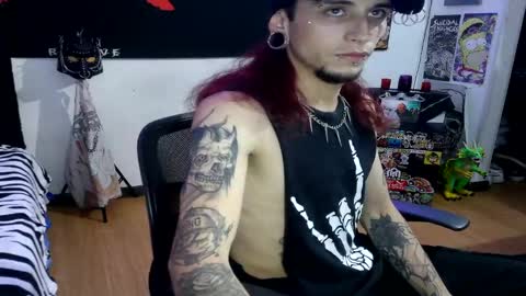 Snapshot of davidroses420 chatting on January 3, 2025, 12:22 am online show from January 3, 2025, 12:22 am