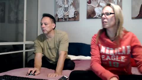 Snapshot of davidstong_cam chatting on June 26, 2026, 8:24 pm Davidstrong cam online show from June 26, 2026, 8:24 pm
