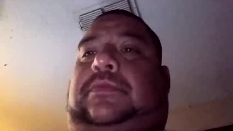 davidzhere222800 online show from September 19, 2025, 3:52 am