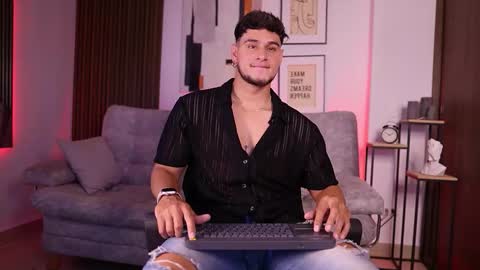 Snapshot of davies_brown chatting on September 20, 2025, 9:49 pm Davies brown schedule 12pm to 5pm col time online show from September 20, 2025, 9:49 pm