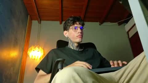 daviid_huge online show from May 9, 2026, 7:08 pm