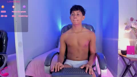 Snapshot of dawn_16 chatting on December 3, 2025, 9:24 pm dawn_16 online show from December 3, 2025, 9:24 pm