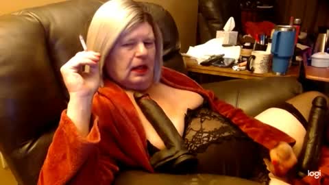 Snapshot of dawndoesall chatting on January 16, 2025, 4:49 am dawndoesall online show from January 16, 2025, 4:49 am