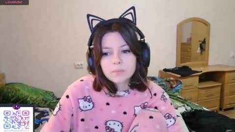 Snapshot of dawndollins chatting on October 2, 2025, 7:37 am Alice online show from October 2, 2025, 7:37 am