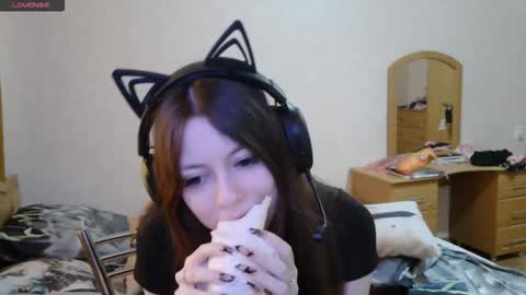 Snapshot of dawndollins chatting on October 10, 2025, 7:40 am Alice online show from October 10, 2025, 7:40 am