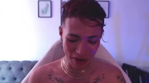 Daxon online show from November 15, 2025, 4:03 pm