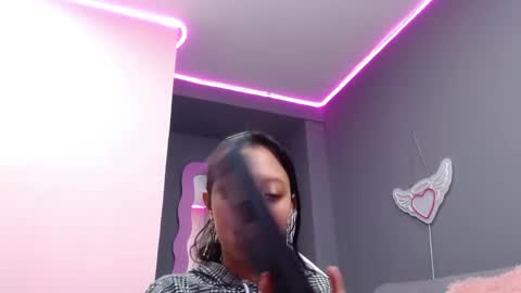 Snapshot of day_demoni chatting on April 28, 2026, 2:00 pm day_demoni online show from April 28, 2026, 2:00 pm