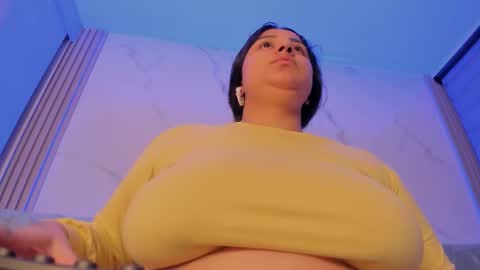 Snapshot of dayan_silva_ chatting on December 14, 2025, 5:35 am DAYAN online show from December 14, 2025, 5:35 am