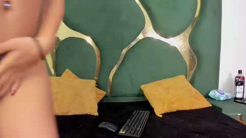 Snapshot of daylesandharry chatting on November 26, 2025, 1:01 pm daylesandharry online show from November 26, 2025, 1:01 pm