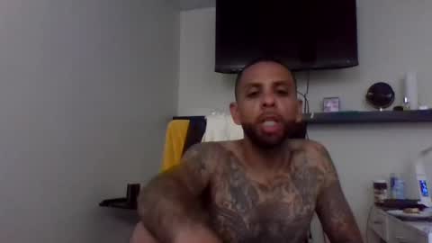 daynnight22 online show from November 7, 2025, 6:41 pm