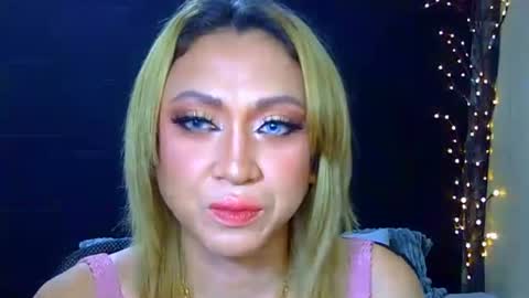 Snapshot of dazzlinglady44 chatting on June 3, 2026, 11:24 am stephaniechim online show from June 3, 2026, 11:24 am