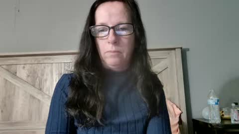 Dazzling Peach Goddess online show from March 9, 2025, 6:11 pm