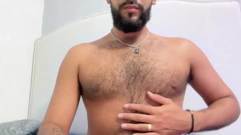 dcollins_ online show from November 19, 2025, 2:28 pm