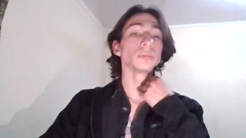 Snapshot of dd_veas chatting on July 6, 2026, 8:11 pm lonely boy online show from July 6, 2026, 8:11 pm