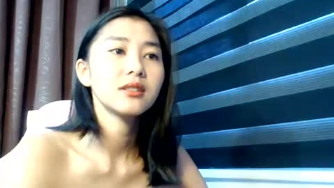 Snapshot of de_amore chatting on October 27, 2025, 12:04 am Angel online show from October 27, 2025, 12:04 am