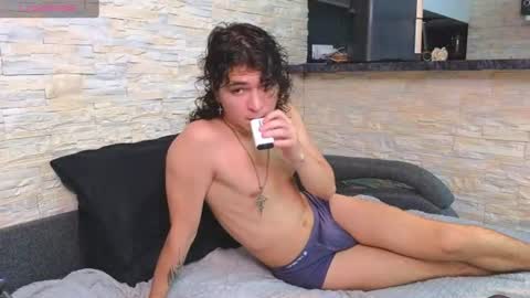 dean_raven online show from June 12, 2026, 5:17 am