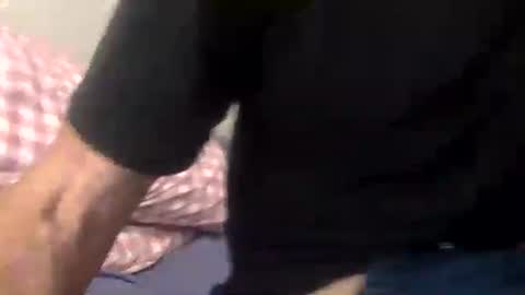 Snapshot of deanofflove221000 chatting on September 25, 2025, 5:22 am deanofflove221000 online show from September 25, 2025, 5:22 am