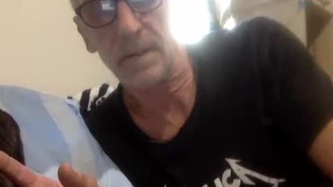 Snapshot of deanofflove221000 chatting on November 8, 2025, 6:46 am deanofflove221000 online show from November 8, 2025, 6:46 am