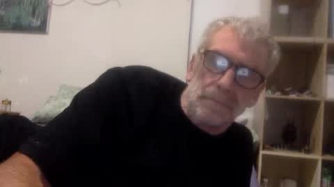 Snapshot of deanofflove221000 chatting on November 24, 2025, 4:29 pm deanofflove221000 online show from November 24, 2025, 4:29 pm