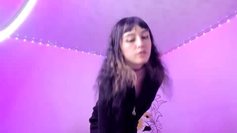 Snapshot of dear_venus chatting on October 1, 2025, 9:54 pm venus adam online show from October 1, 2025, 9:54 pm