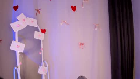 Snapshot of deb_moore chatting on February 20, 2026, 6:26 am deb_moore online show from February 20, 2026, 6:26 am