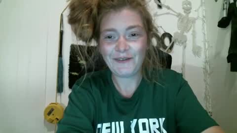 DEBBIE online show from October 5, 2025, 9:29 am