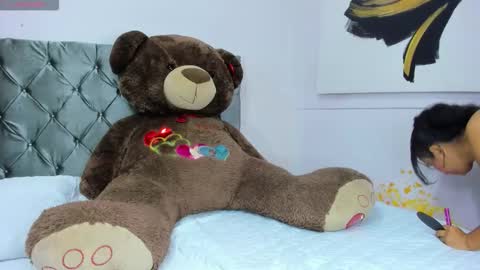 Snapshot of debora_ortiz chatting on October 1, 2025, 12:55 pm debora ortiz online show from October 1, 2025, 12:55 pm