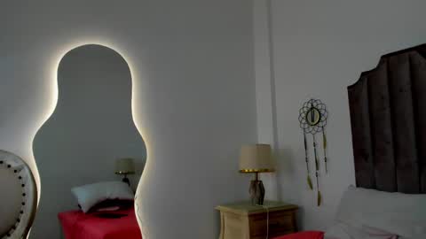 Snapshot of debora_scoot chatting on March 1, 2025, 2:34 pm Debora online show from March 1, 2025, 2:34 pm