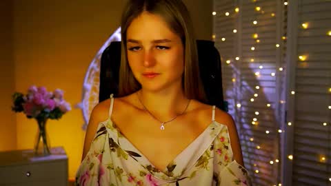 Debora online show from November 17, 2025, 3:56 am