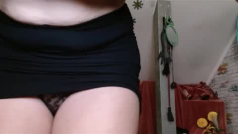 Snapshot of debramilf chatting on February 3, 2025, 5:40 am DebraMilf online show from February 3, 2025, 5:40 am