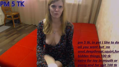 Snapshot of decentwhore chatting on February 6, 2025, 9:22 am Amy online show from February 6, 2025, 9:22 am