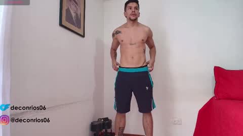 Santiago online show from December 1, 2025, 9:20 pm