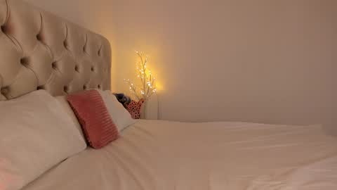 Denise online show from December 22, 2024, 11:00 am