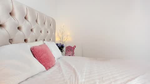 Denise online show from February 20, 2025, 1:40 pm