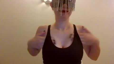 Snapshot of deebreezexo chatting on September 24, 2025, 12:25 am Dee Breeze online show from September 24, 2025, 12:25 am