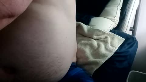 deepinmybum online show from October 6, 2025, 4:43 am