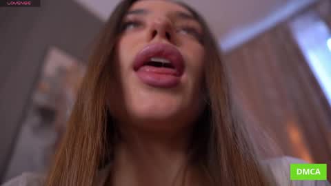 Eva online show from April 13, 2026, 8:09 am