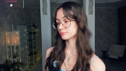 Amy online show from November 30, 2025, 7:40 pm