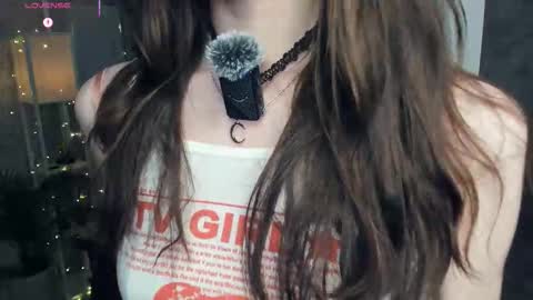 Amy online show from December 14, 2025, 7:51 pm