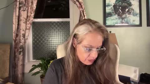 Tori online show from June 5, 2026, 5:58 am