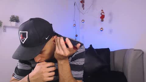 Snapshot of deivy_gram chatting on December 31, 2024, 8:23 pm DEIVY online show from December 31, 2024, 8:23 pm