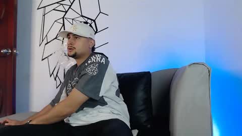 Snapshot of deivy_gram chatting on October 12, 2025, 5:45 pm DEIVY online show from October 12, 2025, 5:45 pm